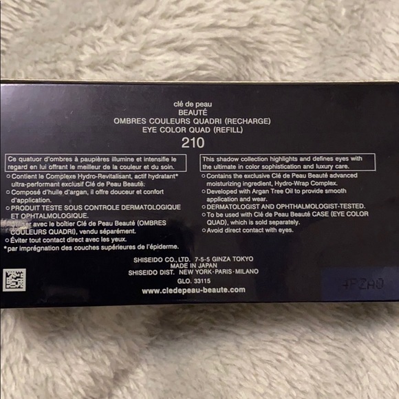 FREE BN CPB eyeshadow with $80 purchase - Picture 3 of 3